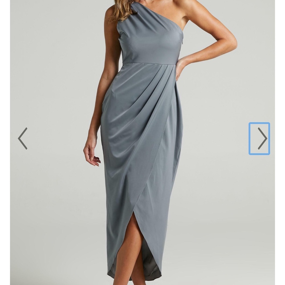 Felt So Happy Dusty Blue Silver Bridesmaid Dress 💙🤍